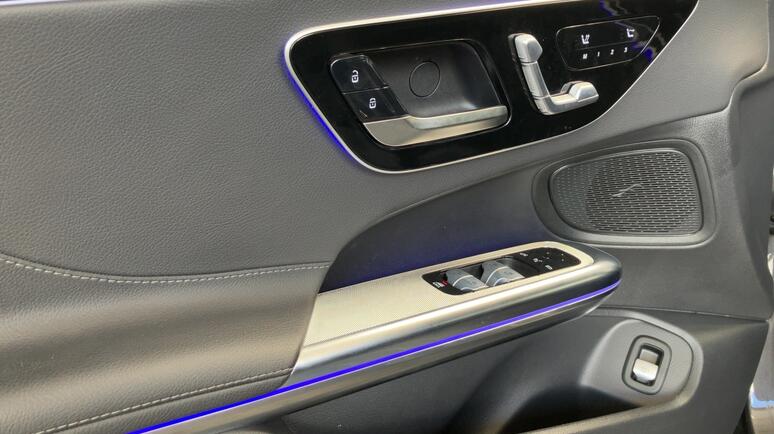 Mercedes-Benz - CLE 220 d Cabriolet AMG Line