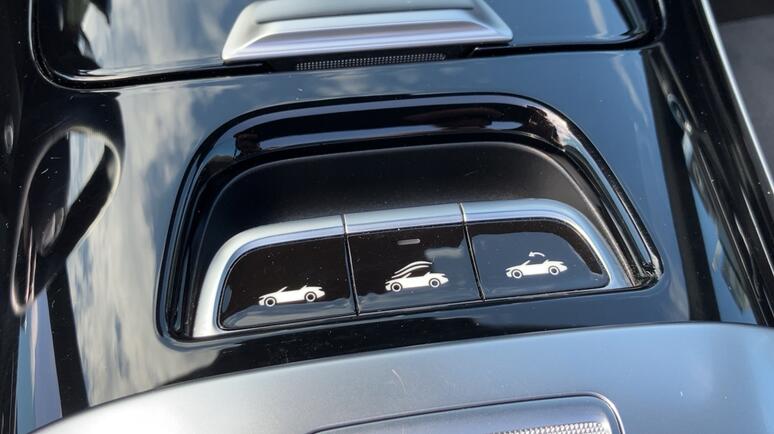 Mercedes-Benz - CLE 220 d Cabriolet AMG Line