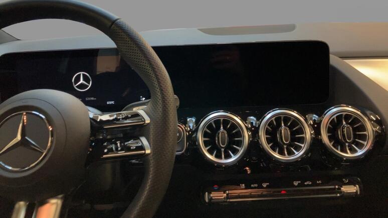 Mercedes-Benz - GLA 200 d 4MATIC Österreich-Edition