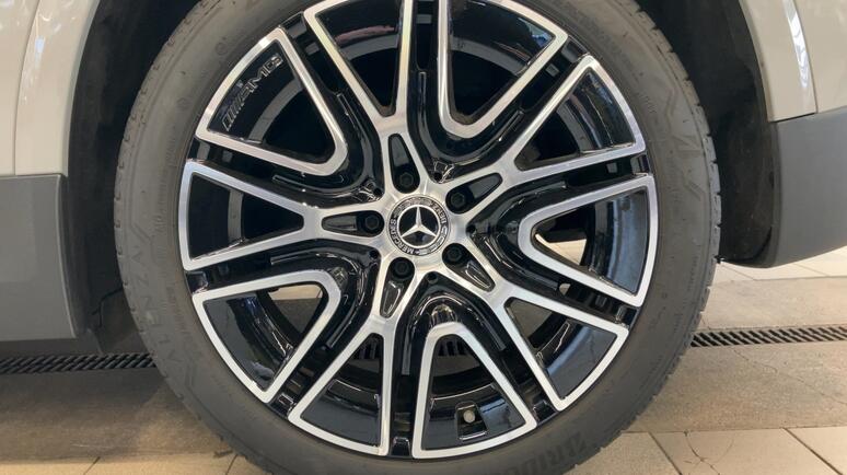 Mercedes-Benz - GLA 200 d 4MATIC Österreich-Edition