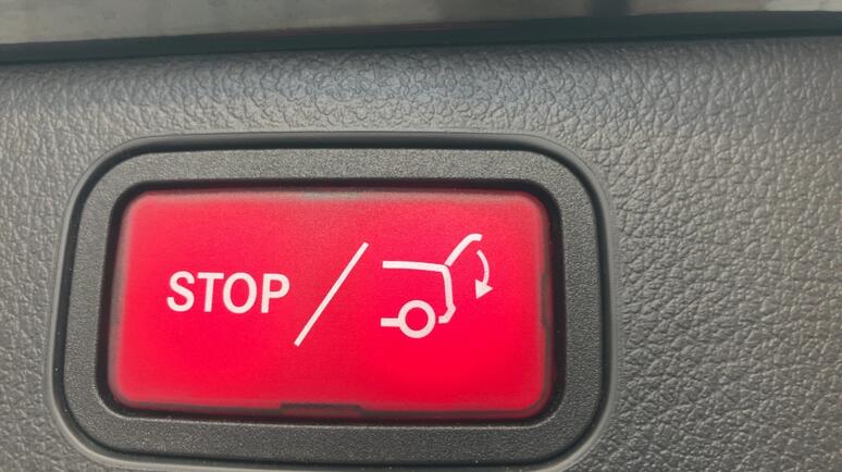 Mercedes-Benz - C 220 d T-Modell AMG Line