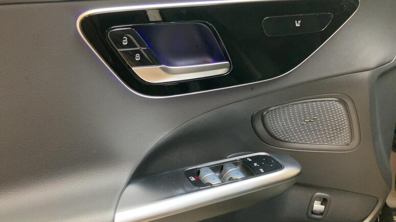 Mercedes-Benz - C 220 d T-Modell AMG Line