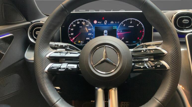 Mercedes-Benz - C 220 d T-Modell AMG Line