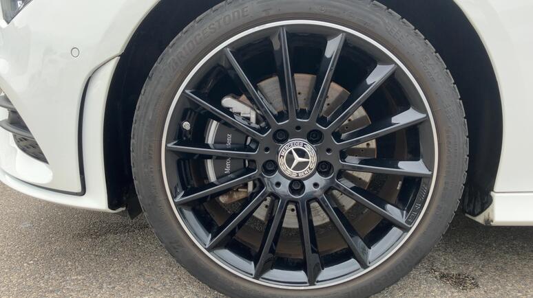 Mercedes-Benz - CLA 250 e Shooting Brake