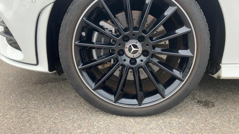 Mercedes-Benz - CLA 250 e Shooting Brake