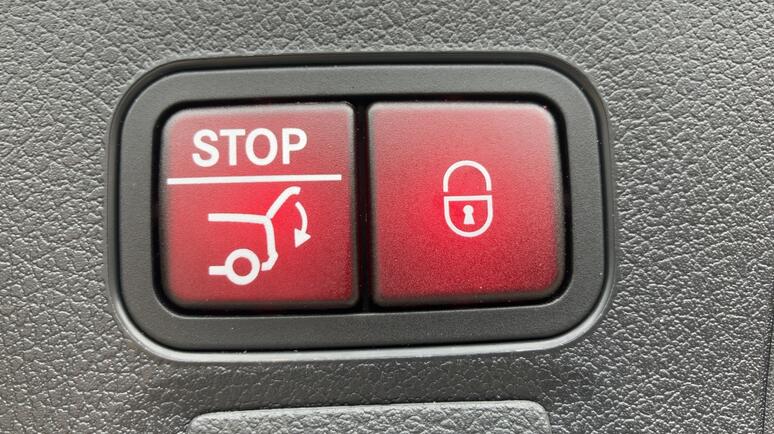 Mercedes-Benz - CLA 250 e Shooting Brake