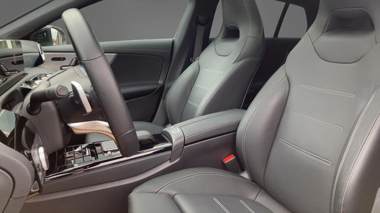 Mercedes-Benz - CLA 250 e Shooting Brake