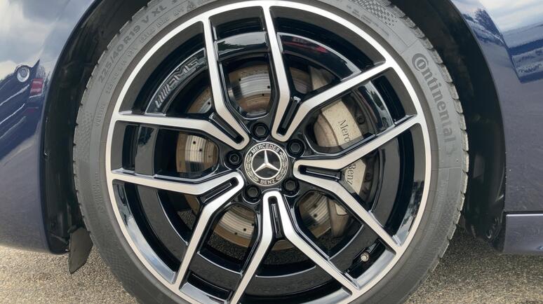 Mercedes-Benz - C 220 d T-Modell AMG Line