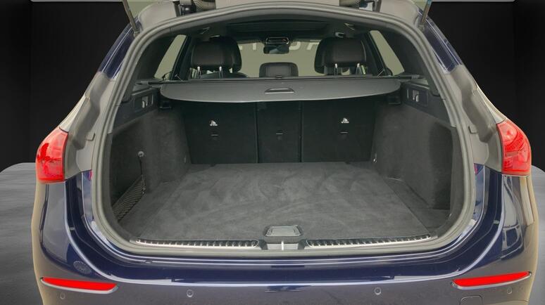 Mercedes-Benz - C 220 d T-Modell AMG Line