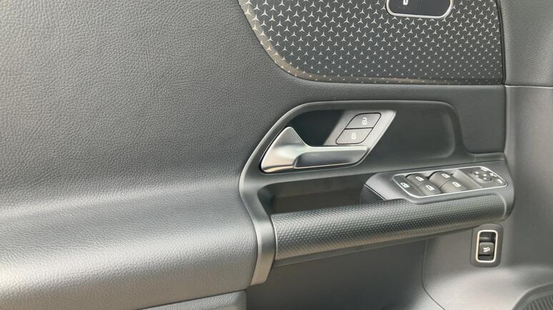 Mercedes-Benz - B 180 d Österreich-Edition