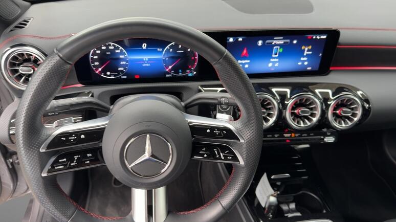 Mercedes-Benz - CLA 200 d Coupé AMG Line