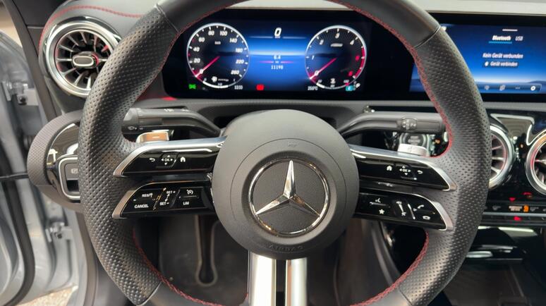 Mercedes-Benz - CLA 200 d Coupé