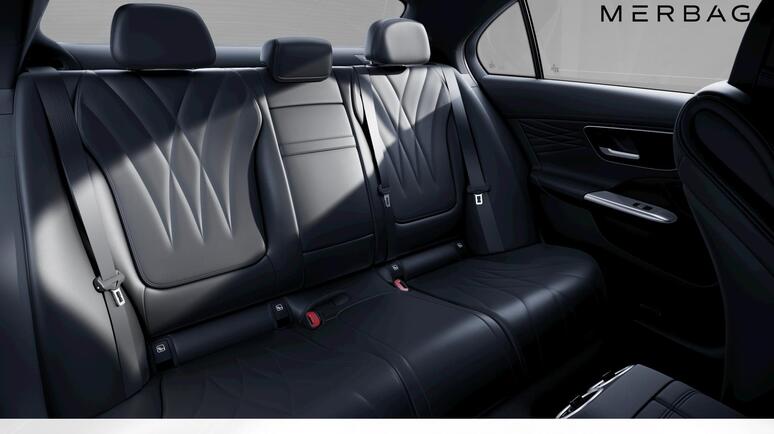 Mercedes-Benz - C 300 d AMG Line