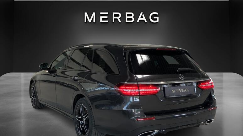 Mercedes-Benz - E 300 de 4MATIC T-Modell