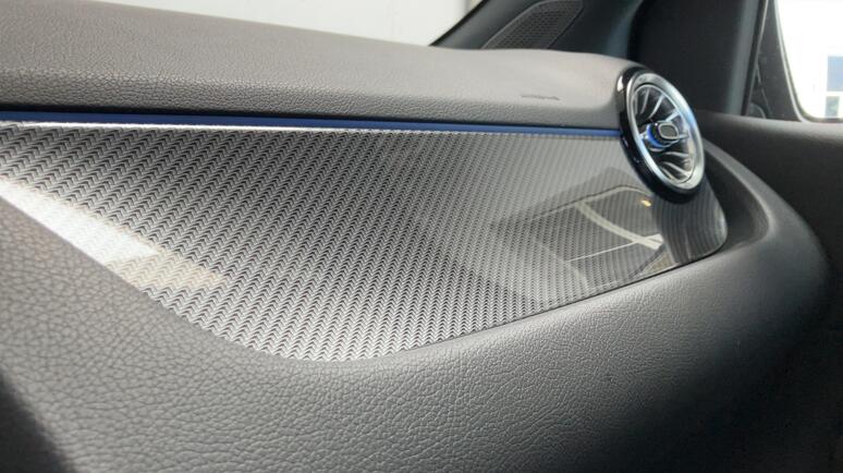 Mercedes-Benz - B 220 4MATIC AMG Line