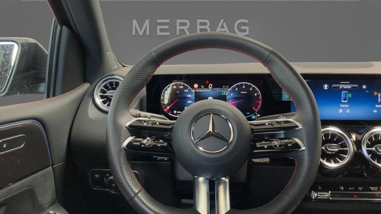 Mercedes-Benz - B 220 4MATIC AMG Line