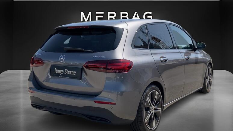 Mercedes-Benz - B 220 4MATIC Österreich-Edition