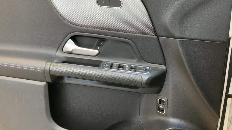 Mercedes-Benz - GLB 200 d 4MATIC