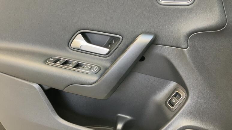 Mercedes-Benz - CLA 180 d Shooting Brake