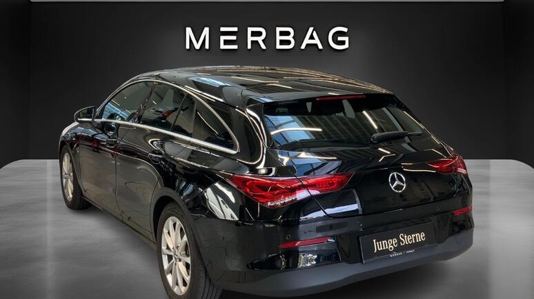 Mercedes-Benz - CLA 180 d Shooting Brake