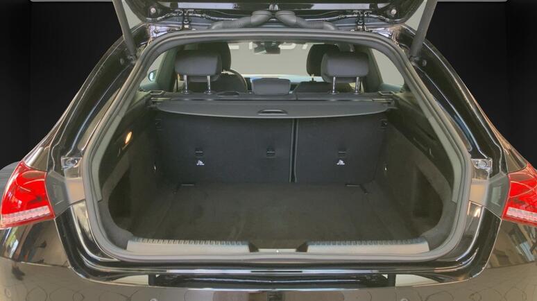 Mercedes-Benz - CLA 180 d Shooting Brake