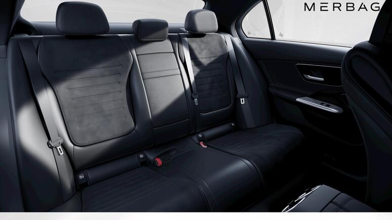 Mercedes-Benz - C 220 d AMG Line