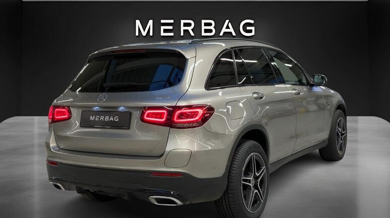 Mercedes-Benz - GLC 300 e 4MATIC