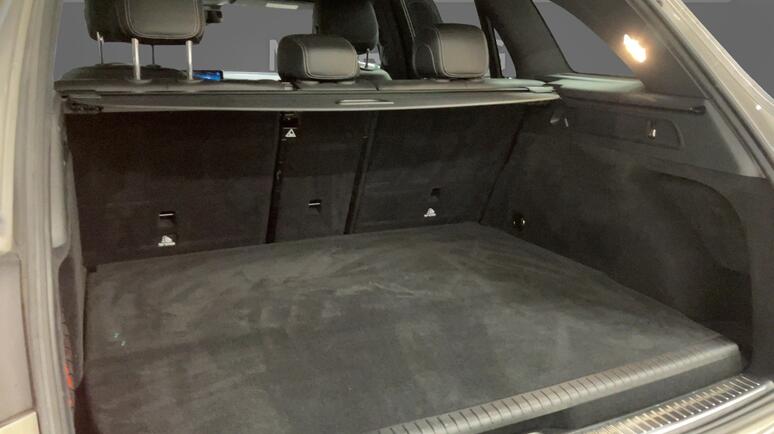 Mercedes-Benz - GLC 300 e 4MATIC