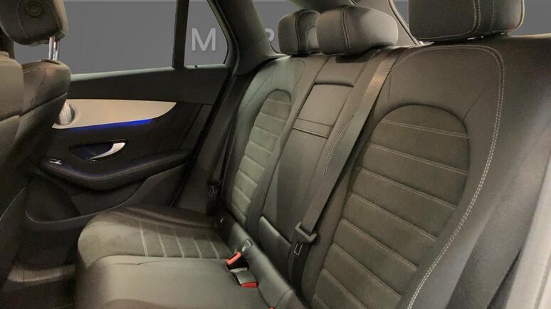 Mercedes-Benz - GLC 300 e 4MATIC