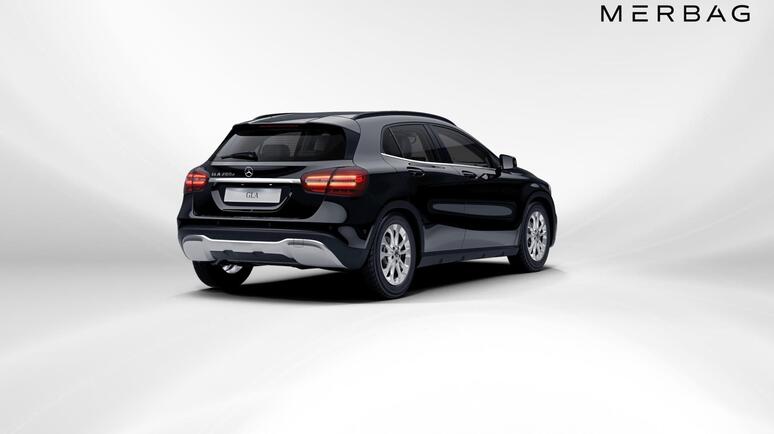 Mercedes-Benz - GLA 200 d