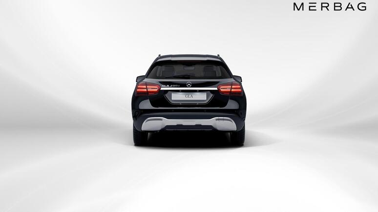 Mercedes-Benz - GLA 200 d