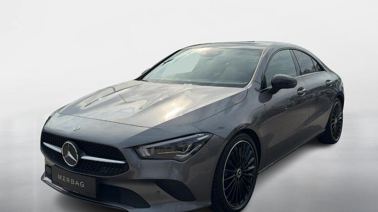 Mercedes-Benz - CLA 220 4MATIC Coupé