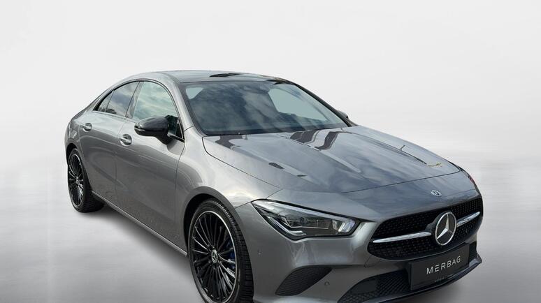 Mercedes-Benz - CLA 220 4MATIC Coupé