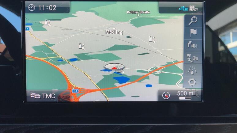 Mercedes-Benz - E 220 d 4MATIC Coupé