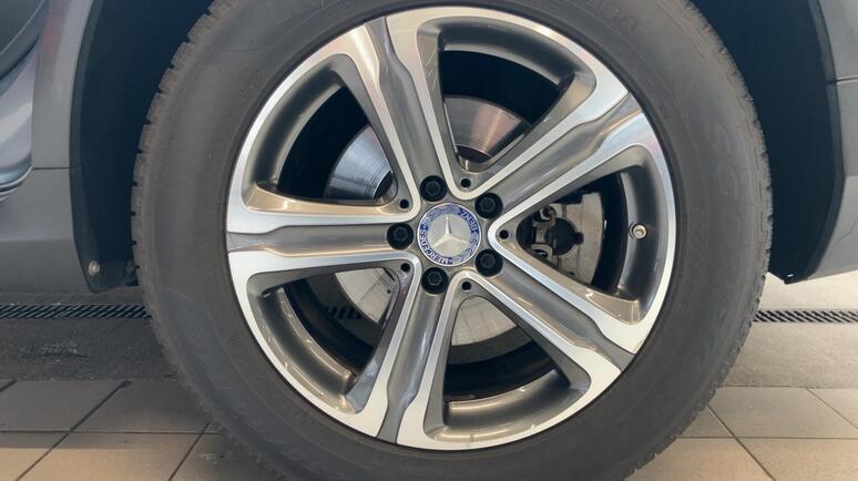 Mercedes-Benz - GLC 250 d 4MATIC