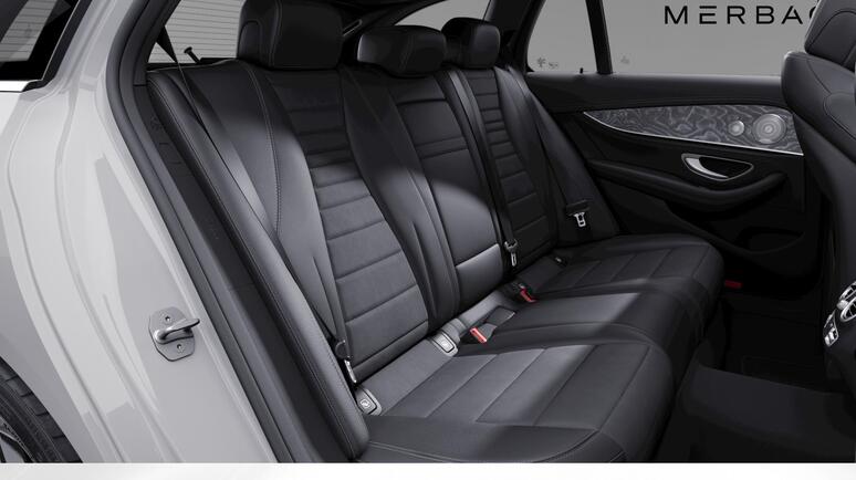 Mercedes-Benz - E 300 de 4MATIC T-Modell