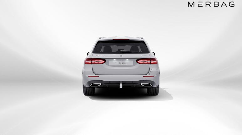 Mercedes-Benz - E 300 de 4MATIC T-Modell