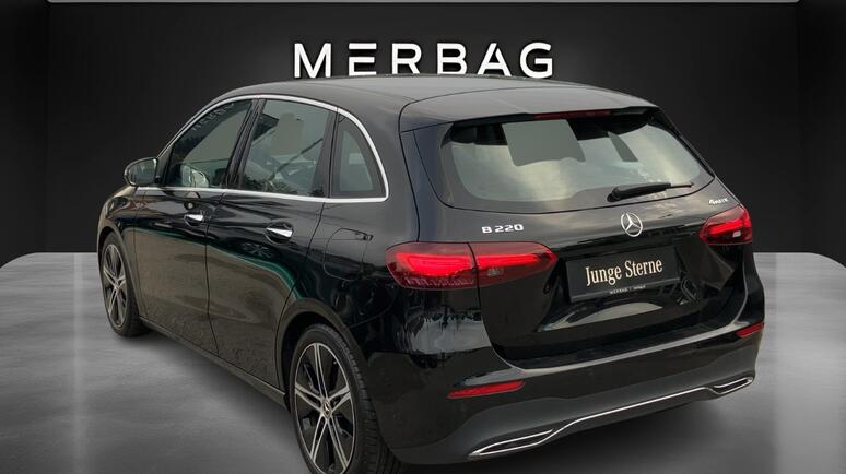 Mercedes-Benz - B 220 4MATIC