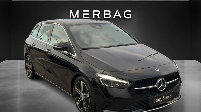 Mercedes-Benz - B 220 4MATIC
