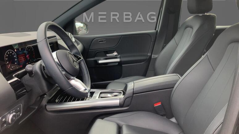 Mercedes-Benz - B 220 4MATIC