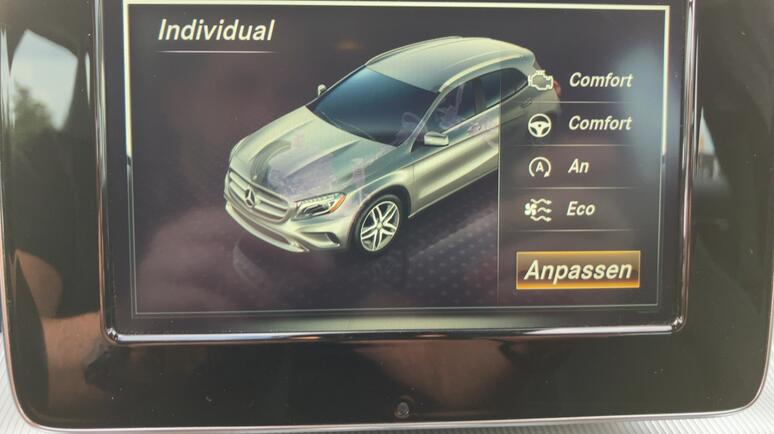 Mercedes-Benz - GLA 180 d