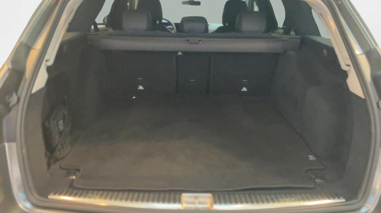 Mercedes-Benz - E 220 d T-Modell Austria Edition