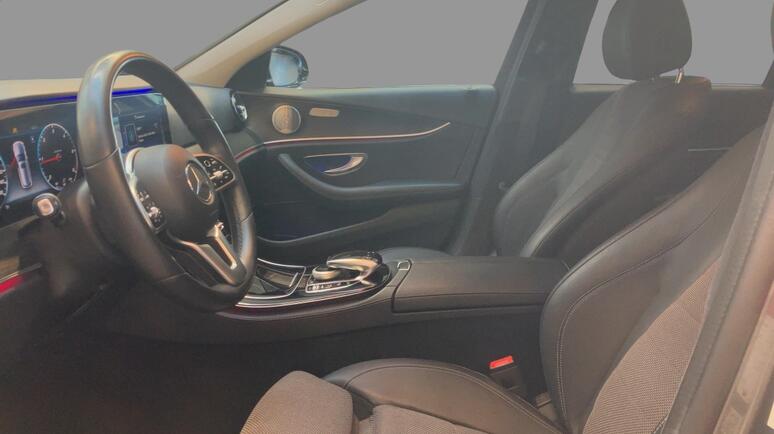 Mercedes-Benz - E 220 d T-Modell Austria Edition
