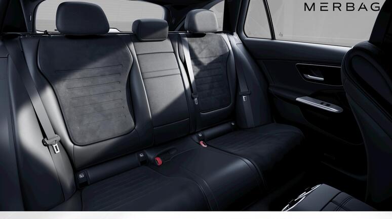 Mercedes-Benz - C 300 de 4MATIC T-Modell