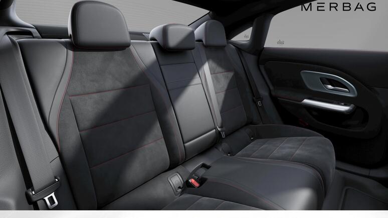 Mercedes-Benz - CLA 250+ AMG Line