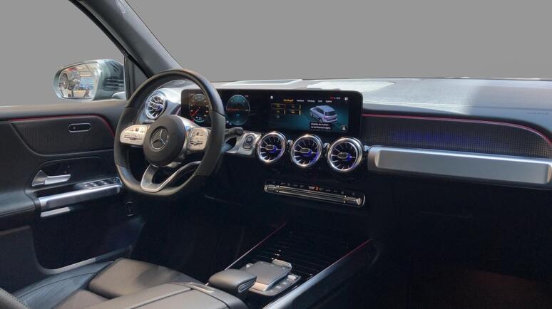 Mercedes-Benz - EQB 300 4MATIC