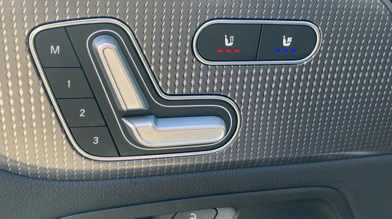 Mercedes-Benz - GLB 200 d