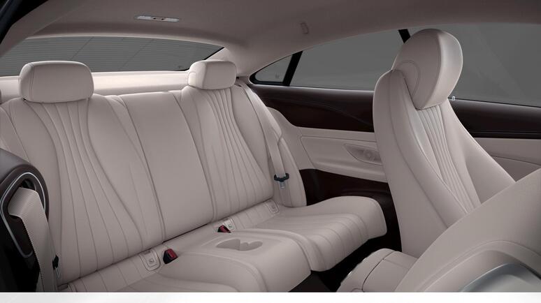 Mercedes-Benz - E 220 d 4MATIC Coupé