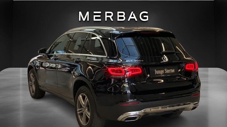 Mercedes-Benz - GLC 300 e 4MATIC