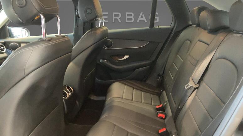 Mercedes-Benz - GLC 300 e 4MATIC